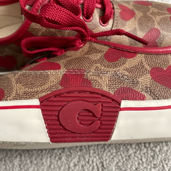 Coach Citysole Skate Sneaker With Heart Print in size 6.5 US - Picture 9 of 16